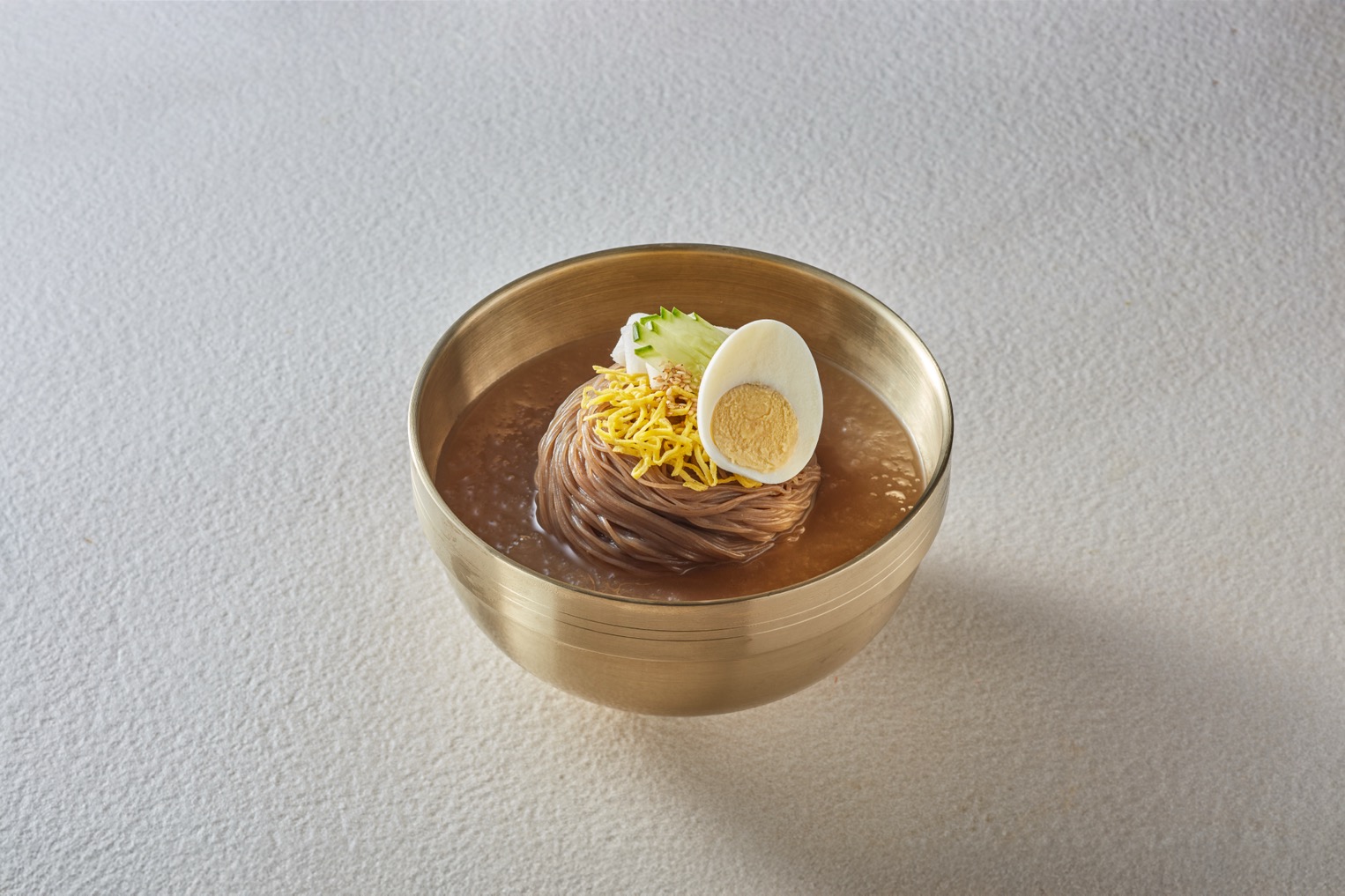 물냉면